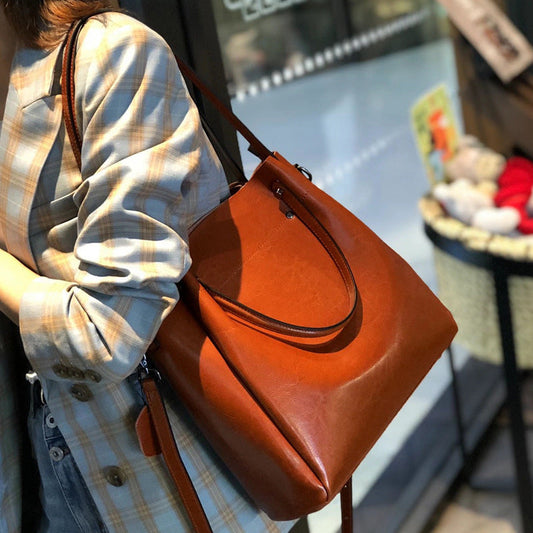 Discover the New Bags Collection at Uniqeen Store