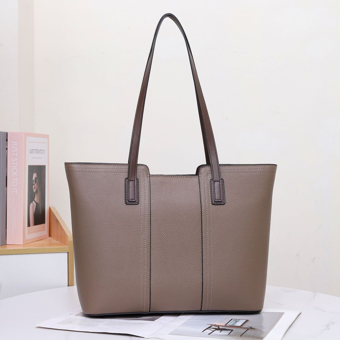 Large Capacity Commuter Bag All-matching Women